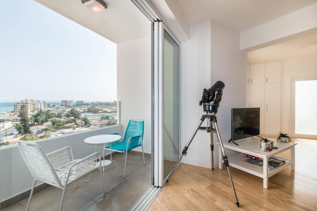 Limanaki Beach Aparment Larnaca Room photo